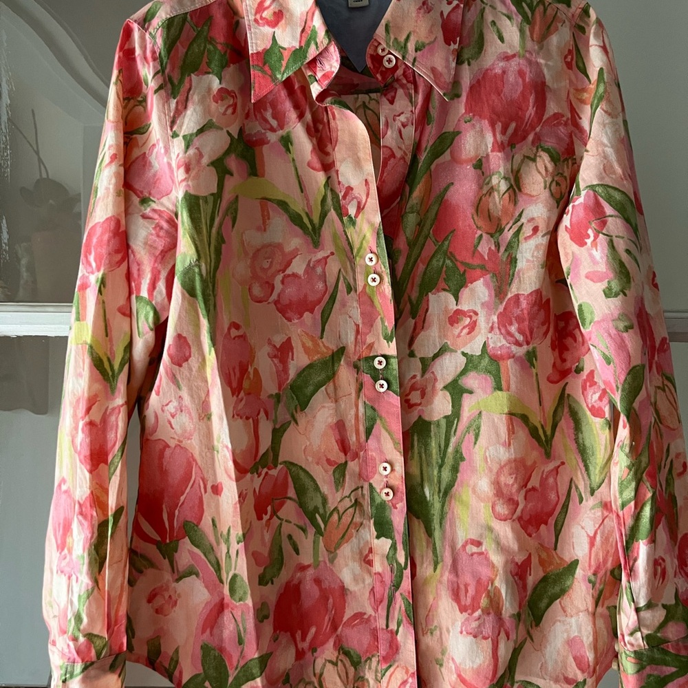 Tommy Hilfiger ladies blouse size M